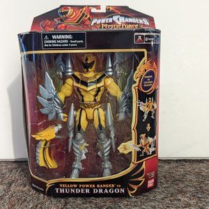 Yellow Power Ranger to Thunder Dragon (2006) 7"tall Figures - in original unopen
